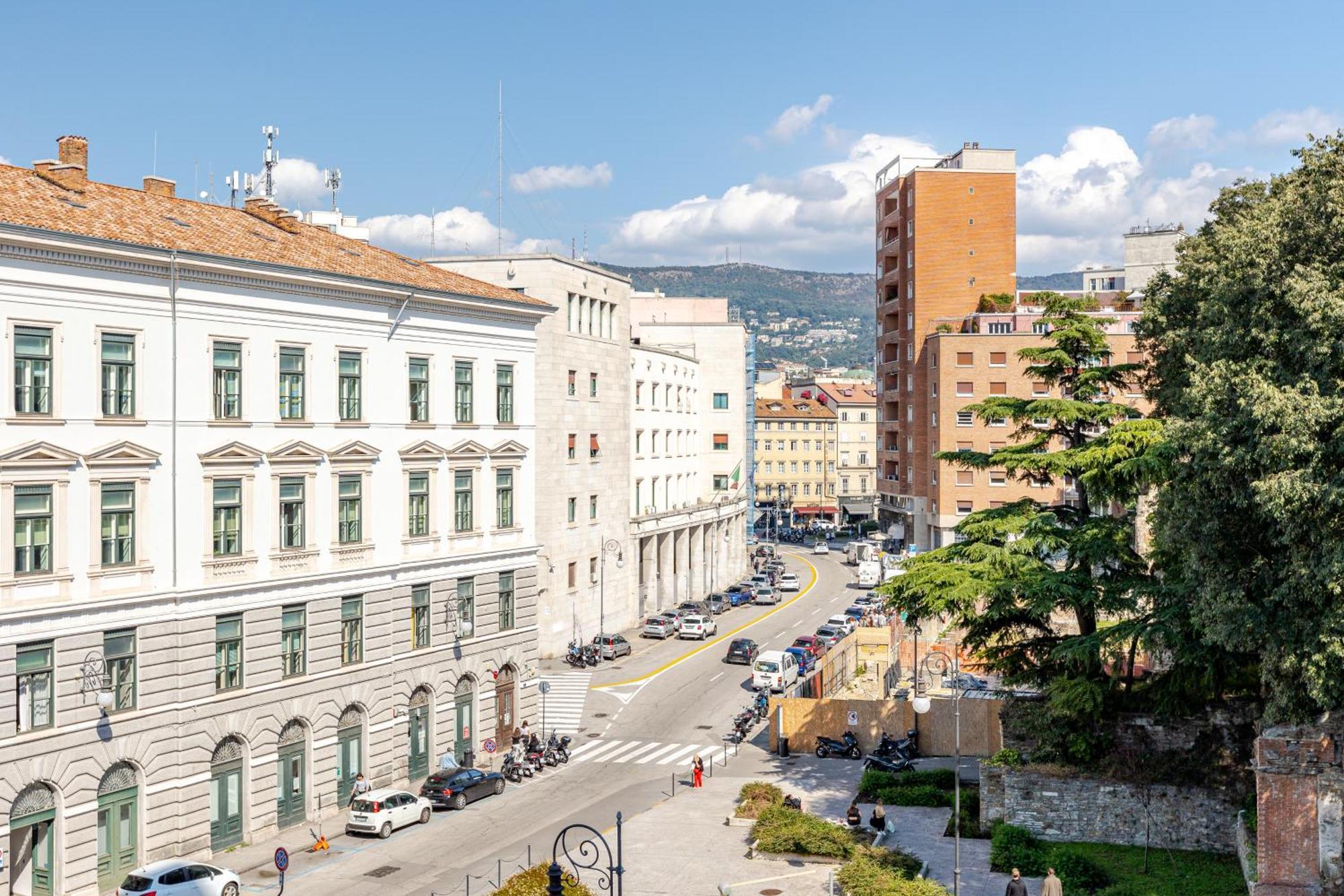 Teatro Romano Suites - Isabella Trieste Exterior foto